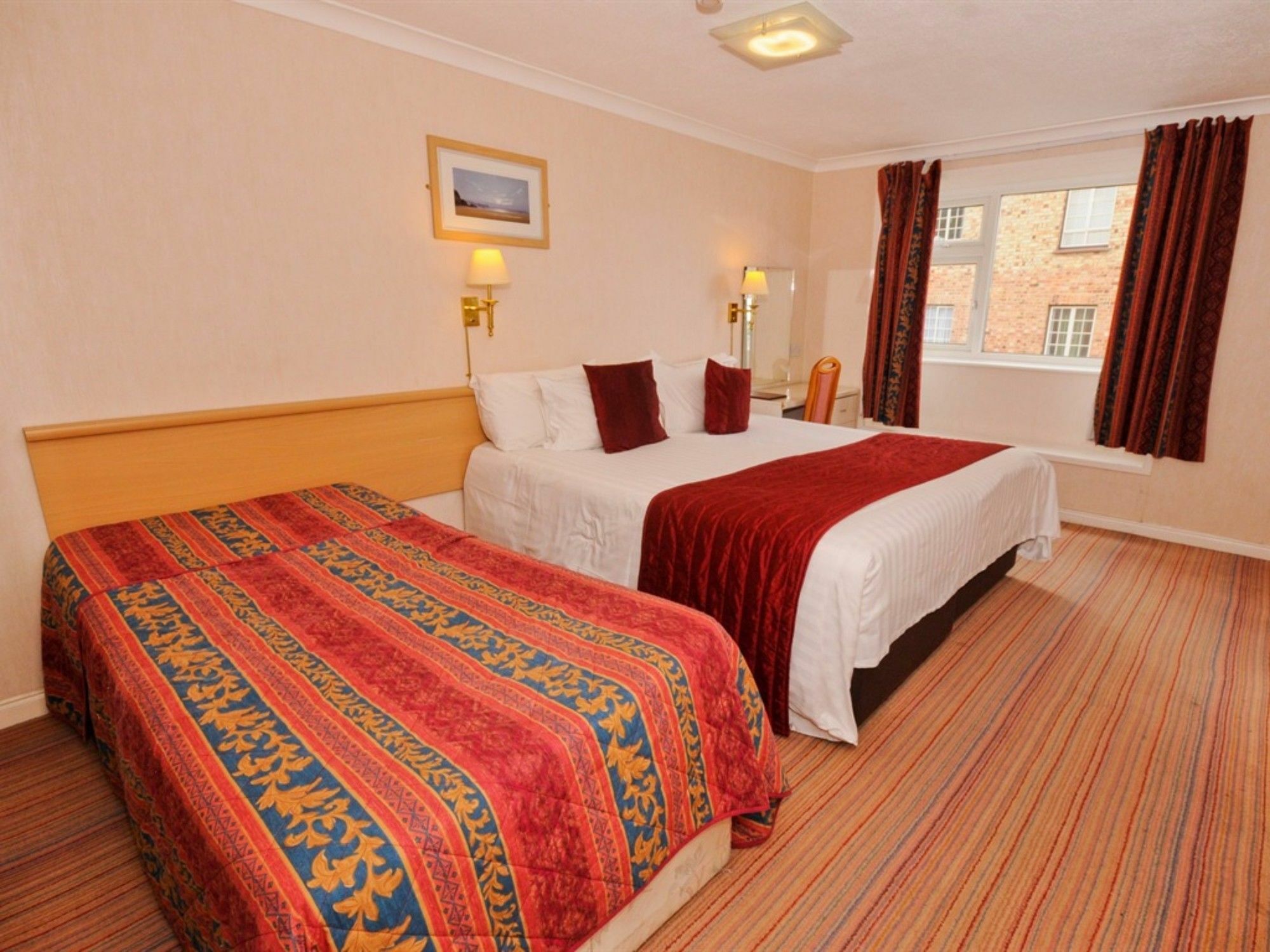 Denewood Hotel Борнмут Екстер'єр фото